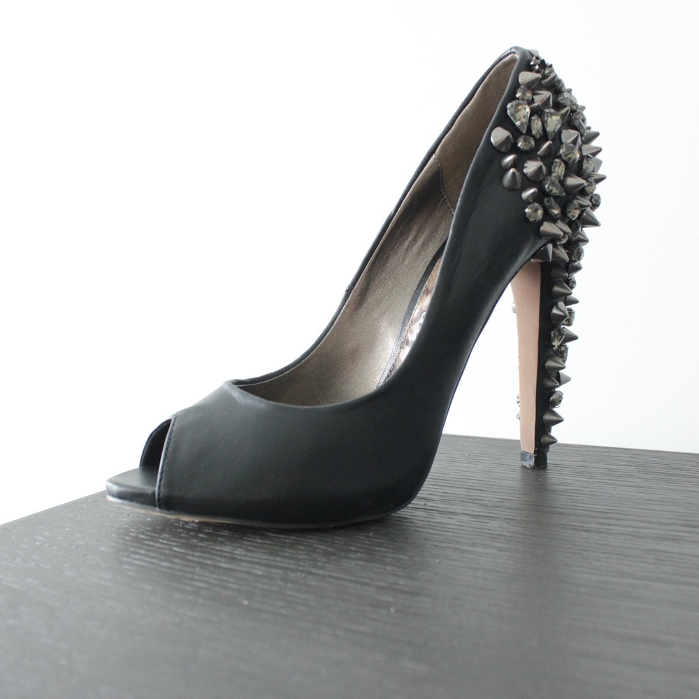 Sam Edelman | Black Spike Heels